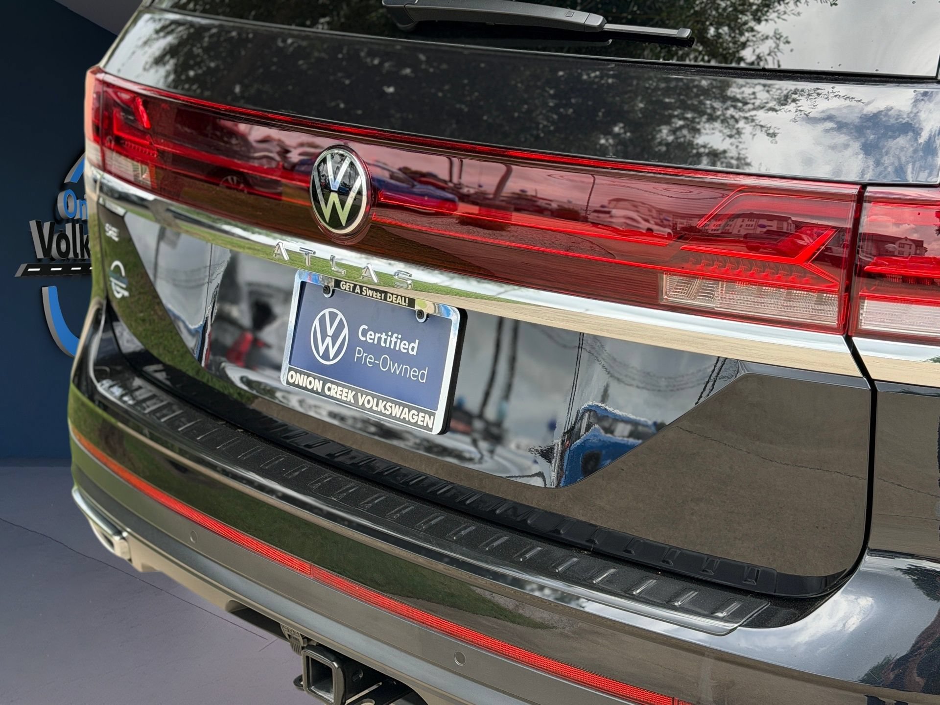 Certified 2026 Volkswagen Atlas SE FWD image 4