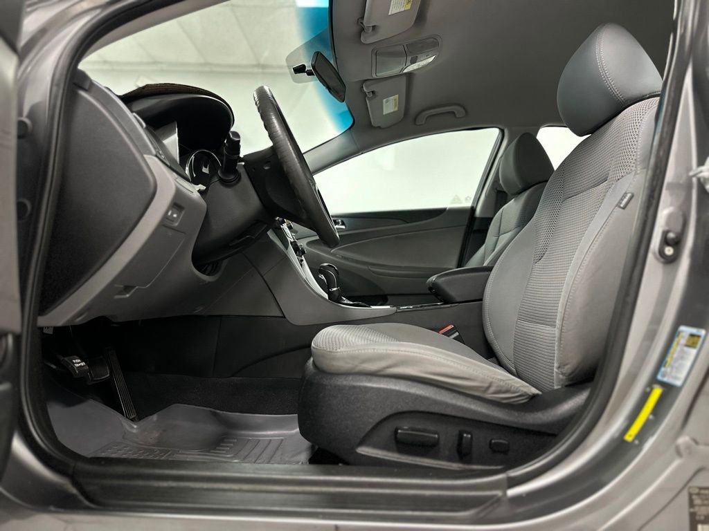 Used 2011 Hyundai Sonata GLS w/ Popular Equipment Pkg 2 FWD image 15
