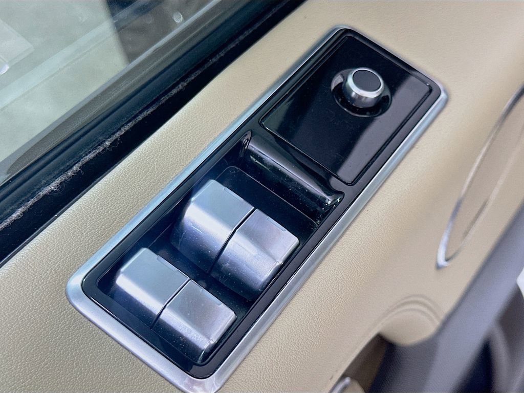 Used 2021 Land Rover Range Rover Westminster Edition image 20