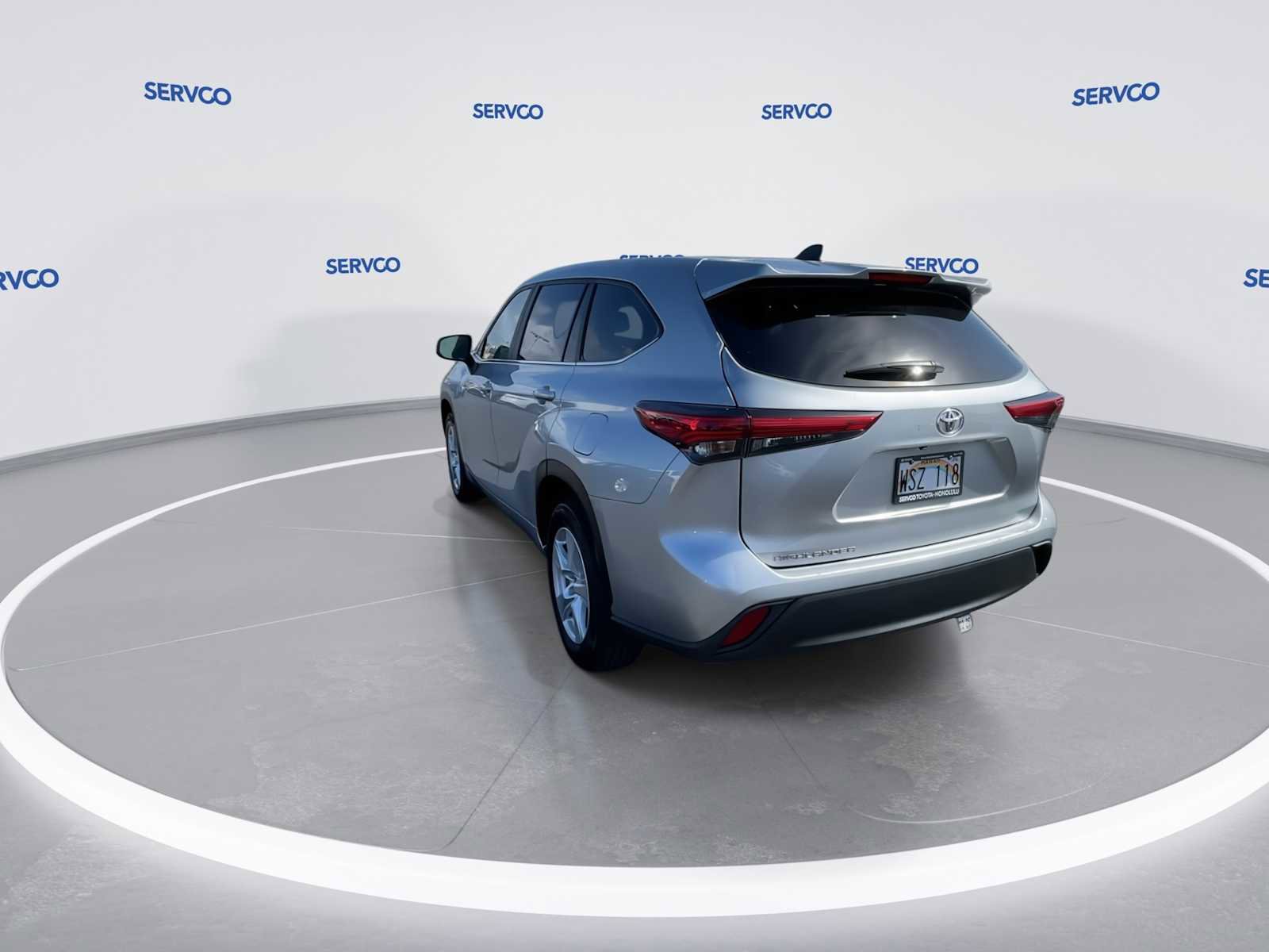 Used 2023 Toyota Highlander L image 7