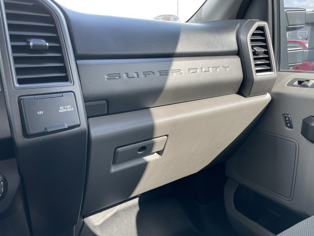 Used 2021 Ford F250 XL w/ Power Equipment Group image 51