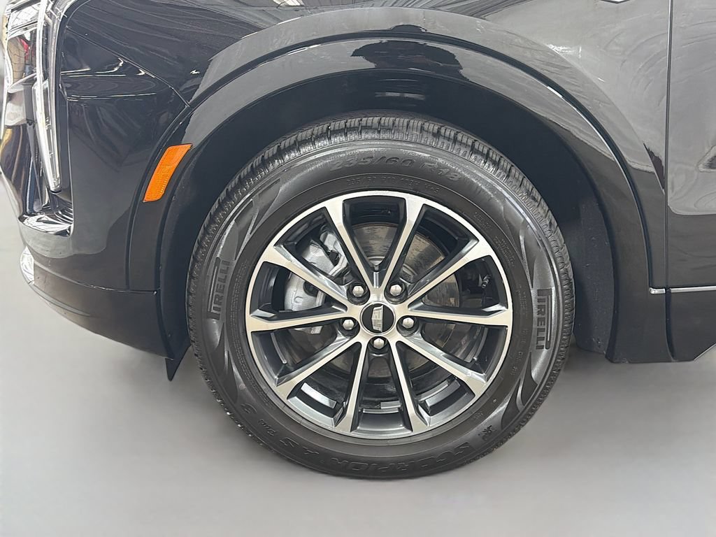 Certified 2024 Cadillac XT4 Sport w/ Trailering Package AWD/4WD image 33