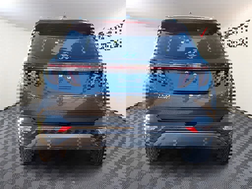 Used 2024 Hyundai Tucson Limited image 4