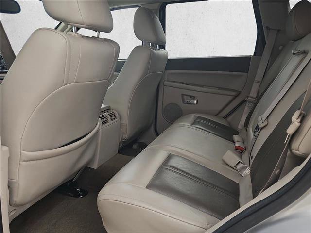 Used 2006 Jeep Grand Cherokee Limited image 20