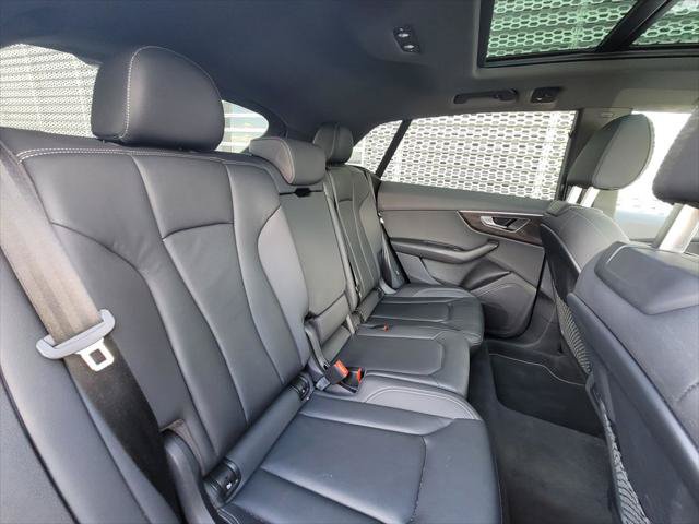 Used 2023 Audi Q8 Premium w/ Convenience Package AWD/4WD image 21