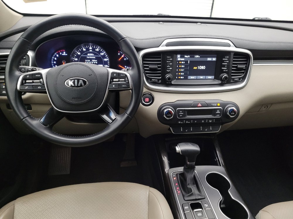 Used 2020 Kia Sorento EX FWD image 22