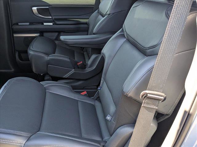 New 2026 Ford Expedition Platinum w/ Stealth Appearance Package image 14