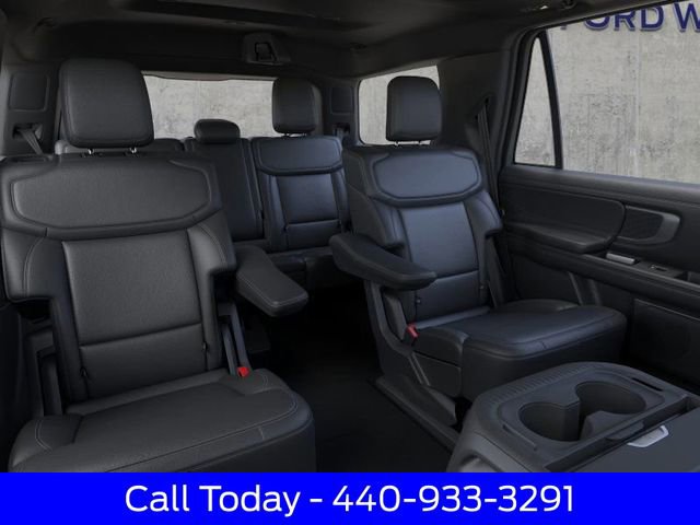 New 2025 Ford Expedition Platinum image 12