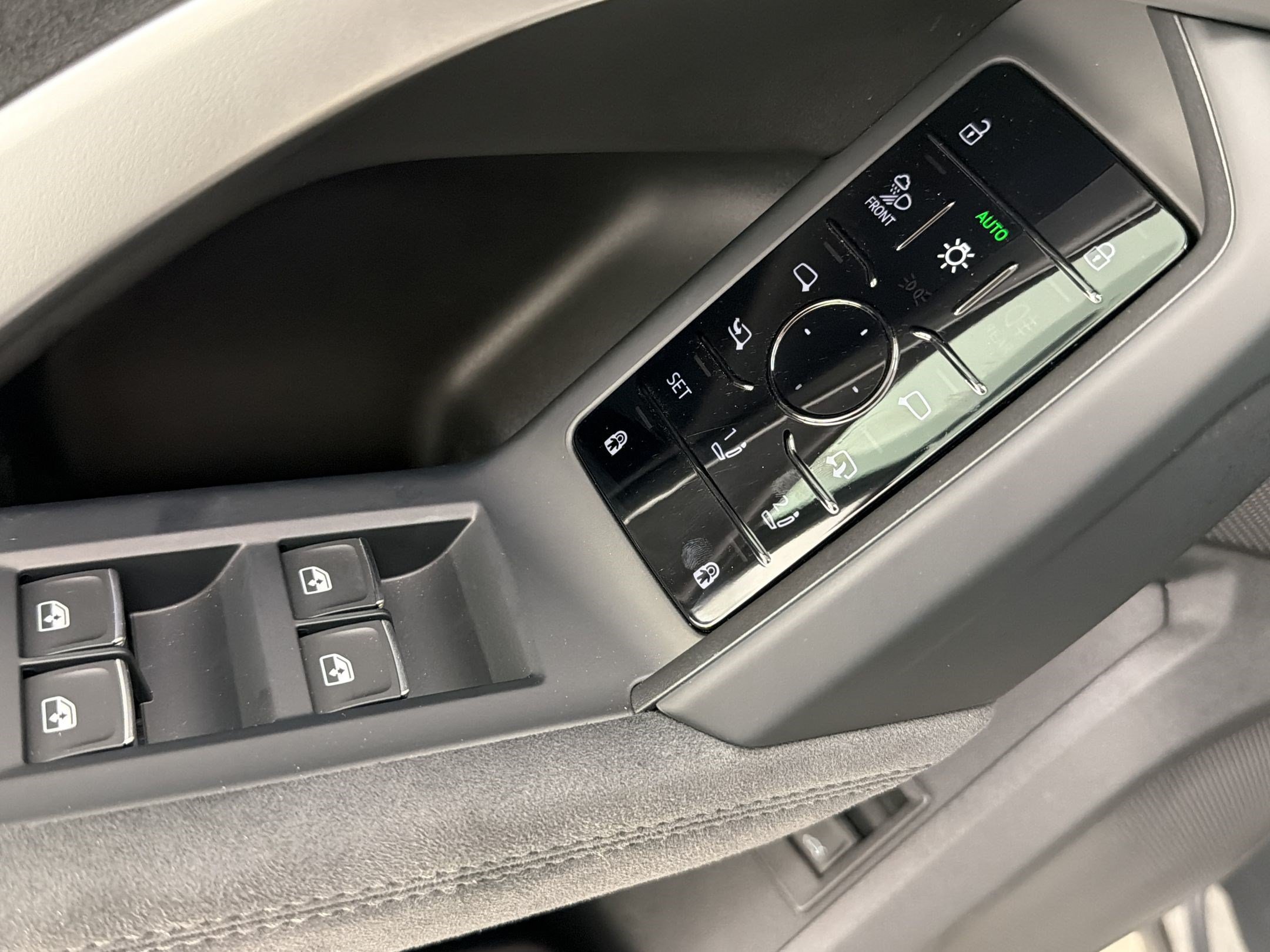 New 2026 Audi SQ5 Premium Plus AWD/4WD image 19