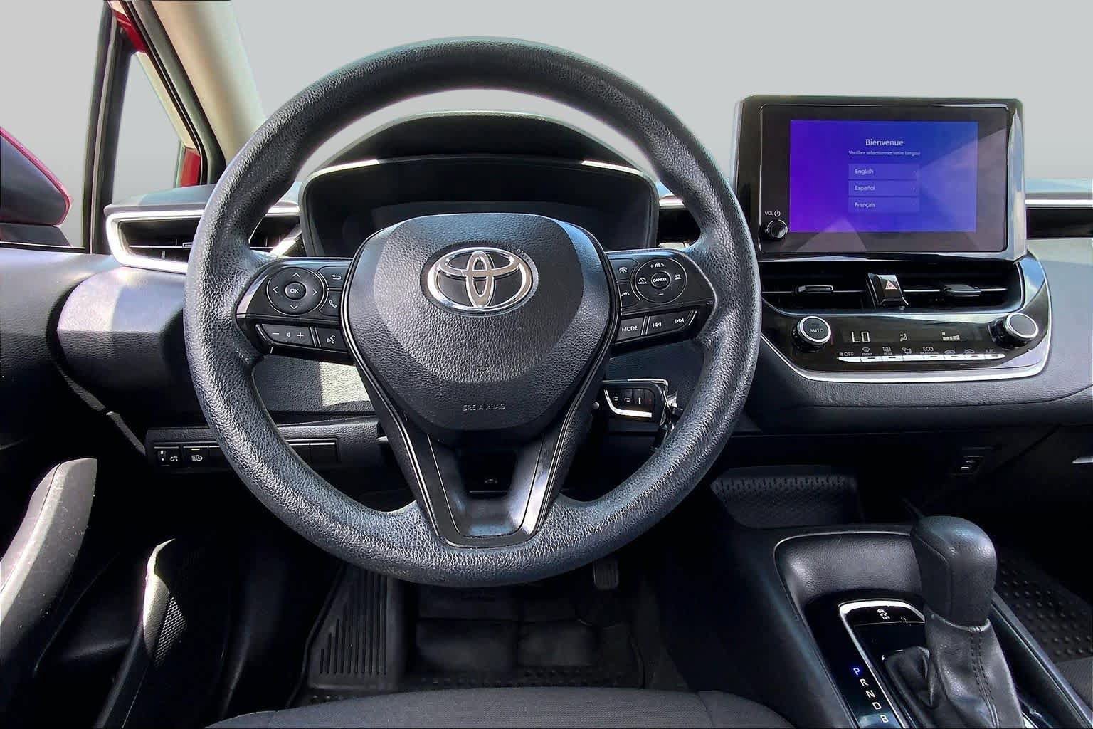 Used 2024 Toyota Corolla LE FWD image 6