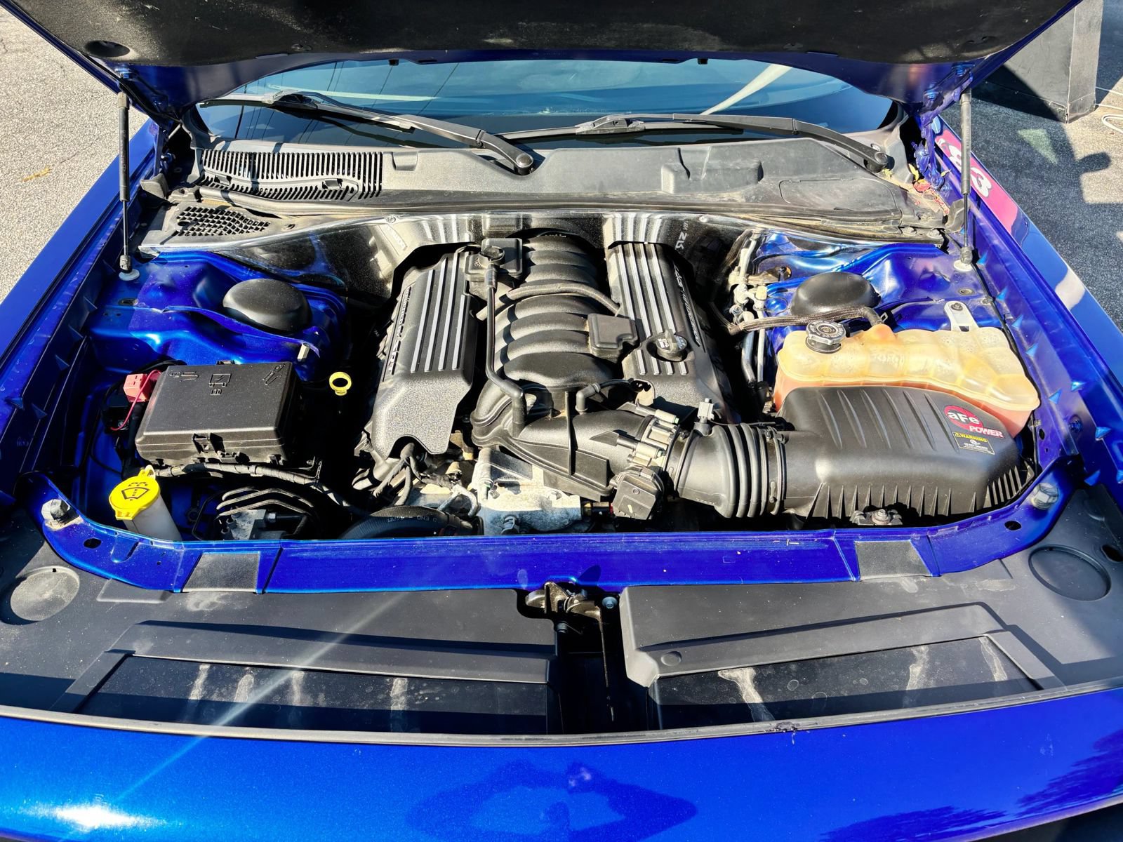 Used 2018 Dodge Challenger R/T Scat Pack w/ Dynamics Package RWD image 8
