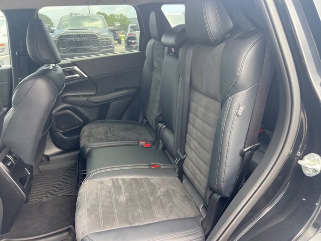 Used 2024 Mitsubishi Outlander SE Black Edition AWD/4WD image 19