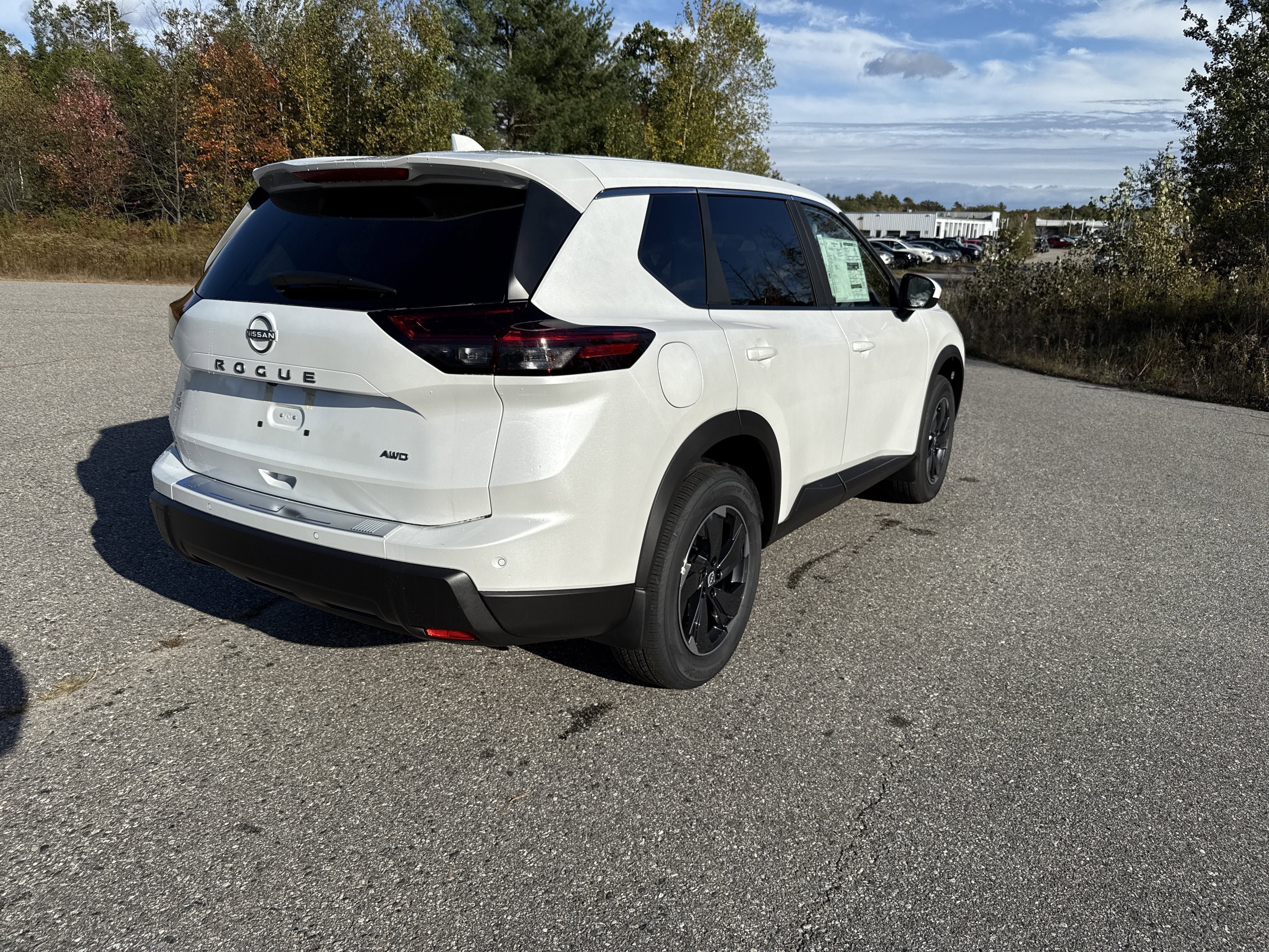 New 2026 Nissan Rogue SV AWD/4WD image 7