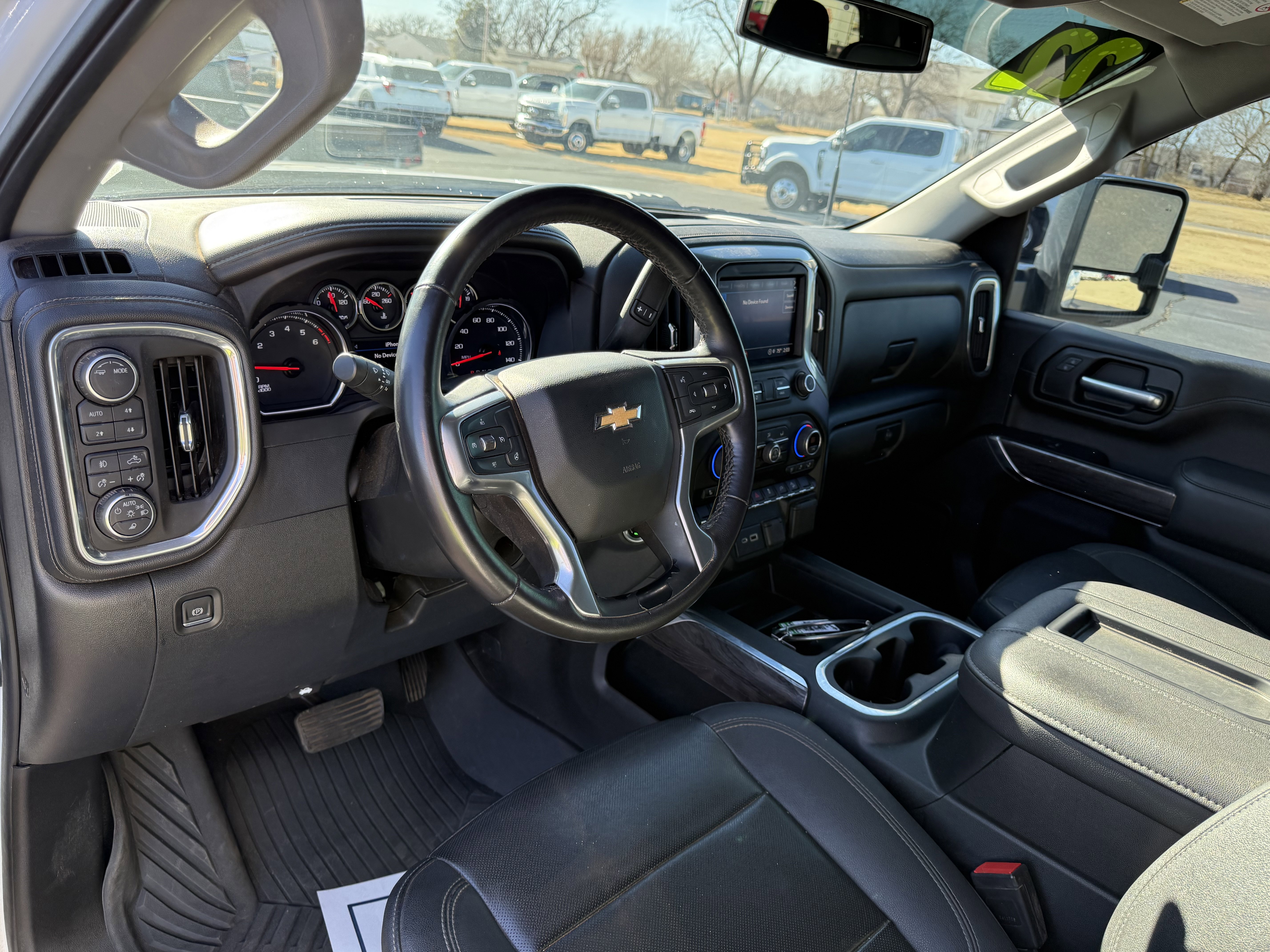 Used 2022 Chevrolet Silverado 2500 LTZ w/ LTZ Texas Edition image 6