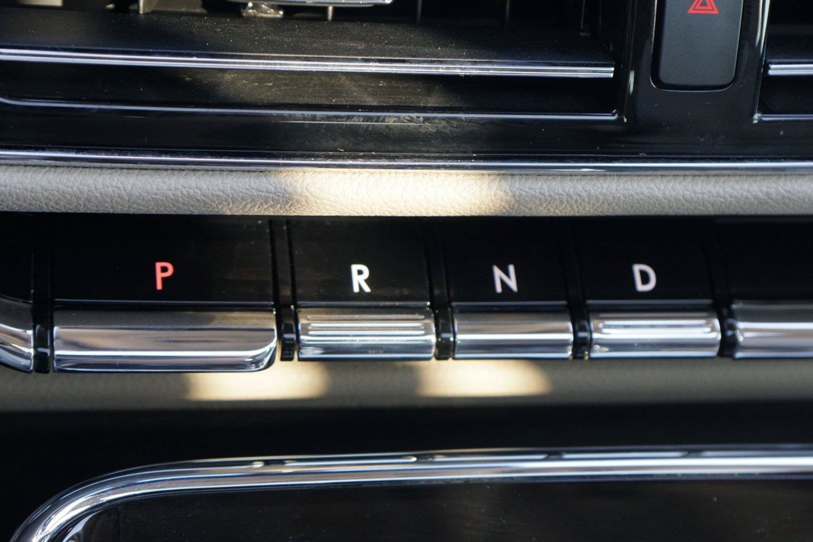 Used 2024 Lincoln Navigator Reserve AWD/4WD image 14