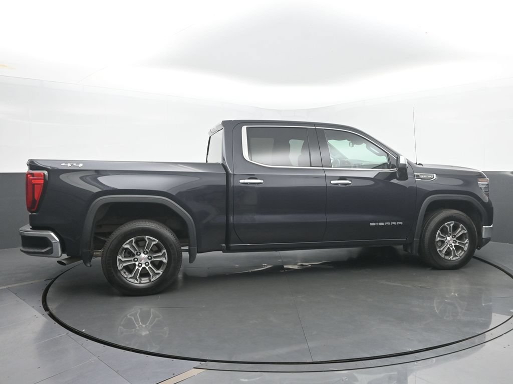 Used 2025 GMC Sierra 1500 SLT AWD/4WD image 7