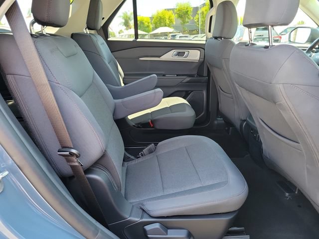Used 2026 Ford Explorer Active RWD image 19