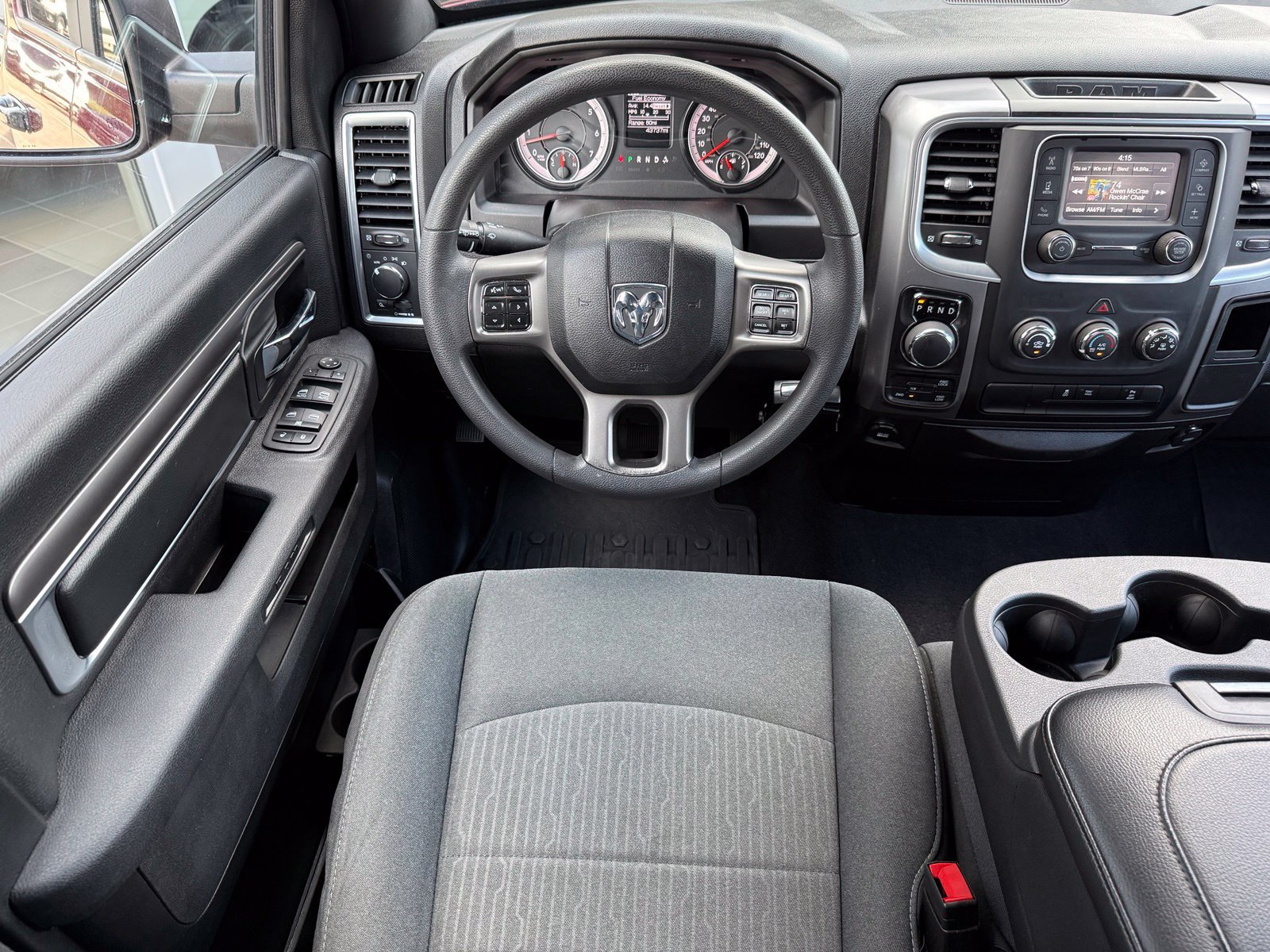 Used 2024 RAM 1500 Warlock AWD/4WD image 26