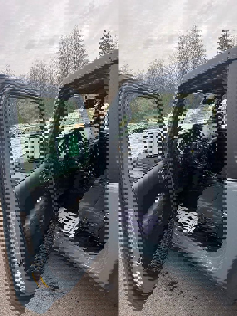 New 2026 Jeep Wrangler Sport AWD/4WD image 11