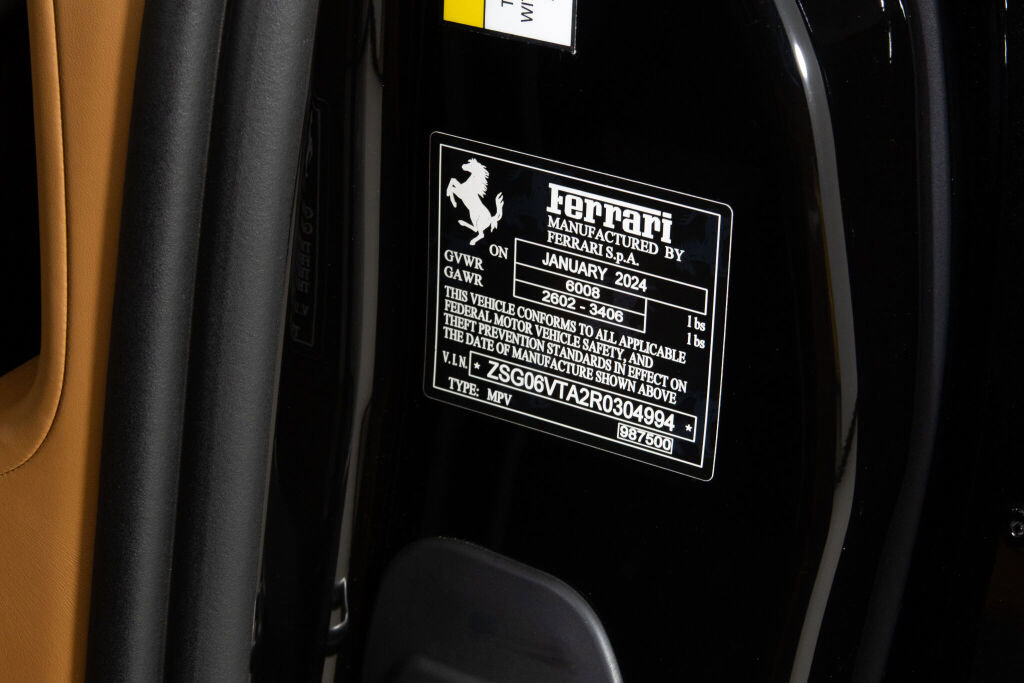 Used 2024 Ferrari Purosangue image 26