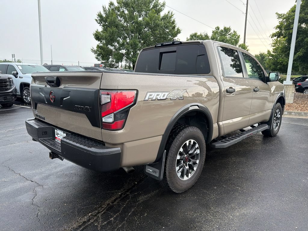 Used 2023 Nissan Titan PRO-4X w/ Pro-4x Convenience Package AWD/4WD image 5