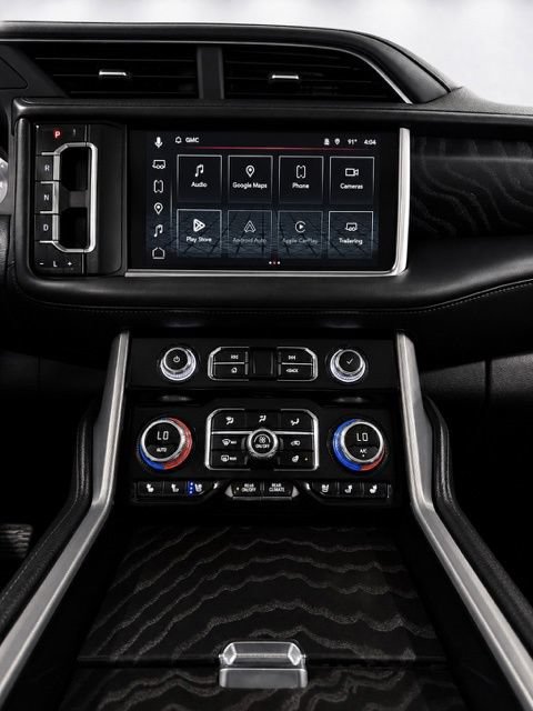 Used 2023 GMC Yukon Denali w/ Advanced Technology Package AWD/4WD image 46