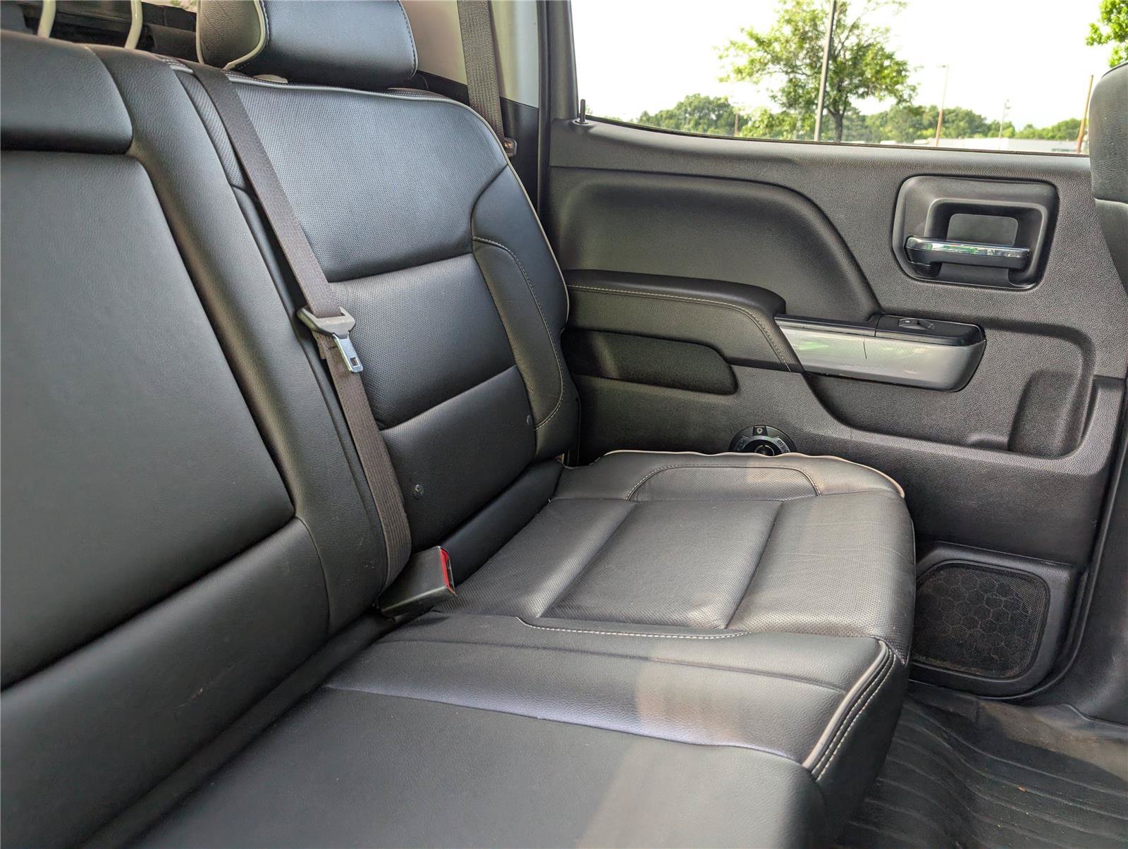 Used 2017 Chevrolet Silverado 2500 LTZ w/ Duramax Plus Package AWD/4WD image 36