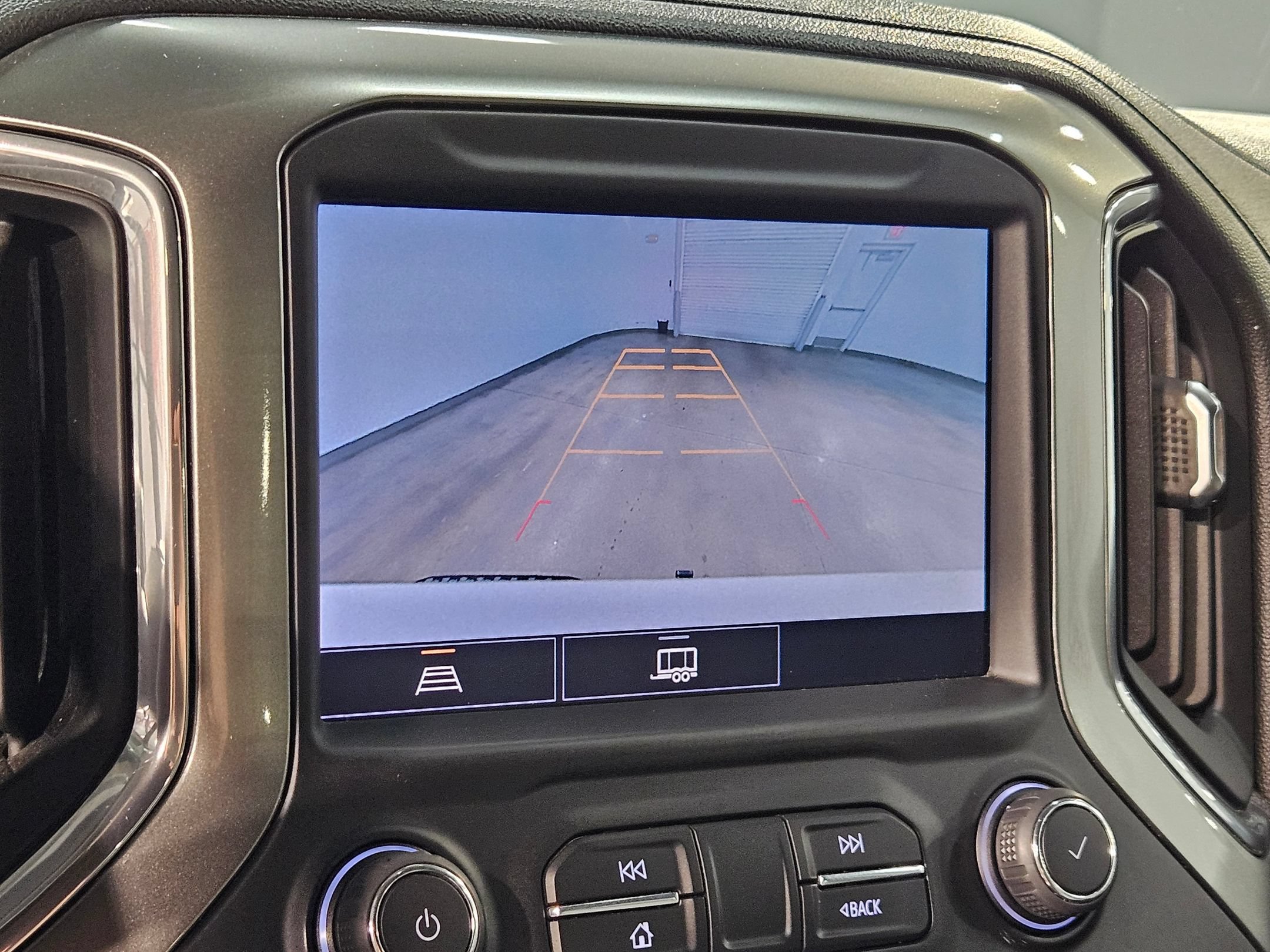 Used 2021 Chevrolet Silverado 1500 LT Trail Boss w/ Convenience Package II AWD/4WD image 30