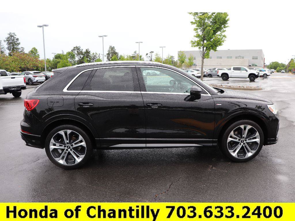 Used 2020 Audi Q3 2.0T Premium Plus w/ Premium Plus Package AWD/4WD image 8