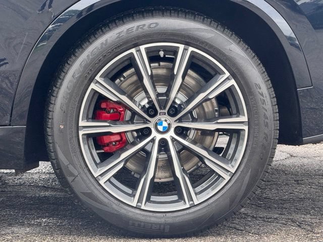 New 2026 BMW X5 xDrive50e w/ M Sport Package AWD/4WD image 3