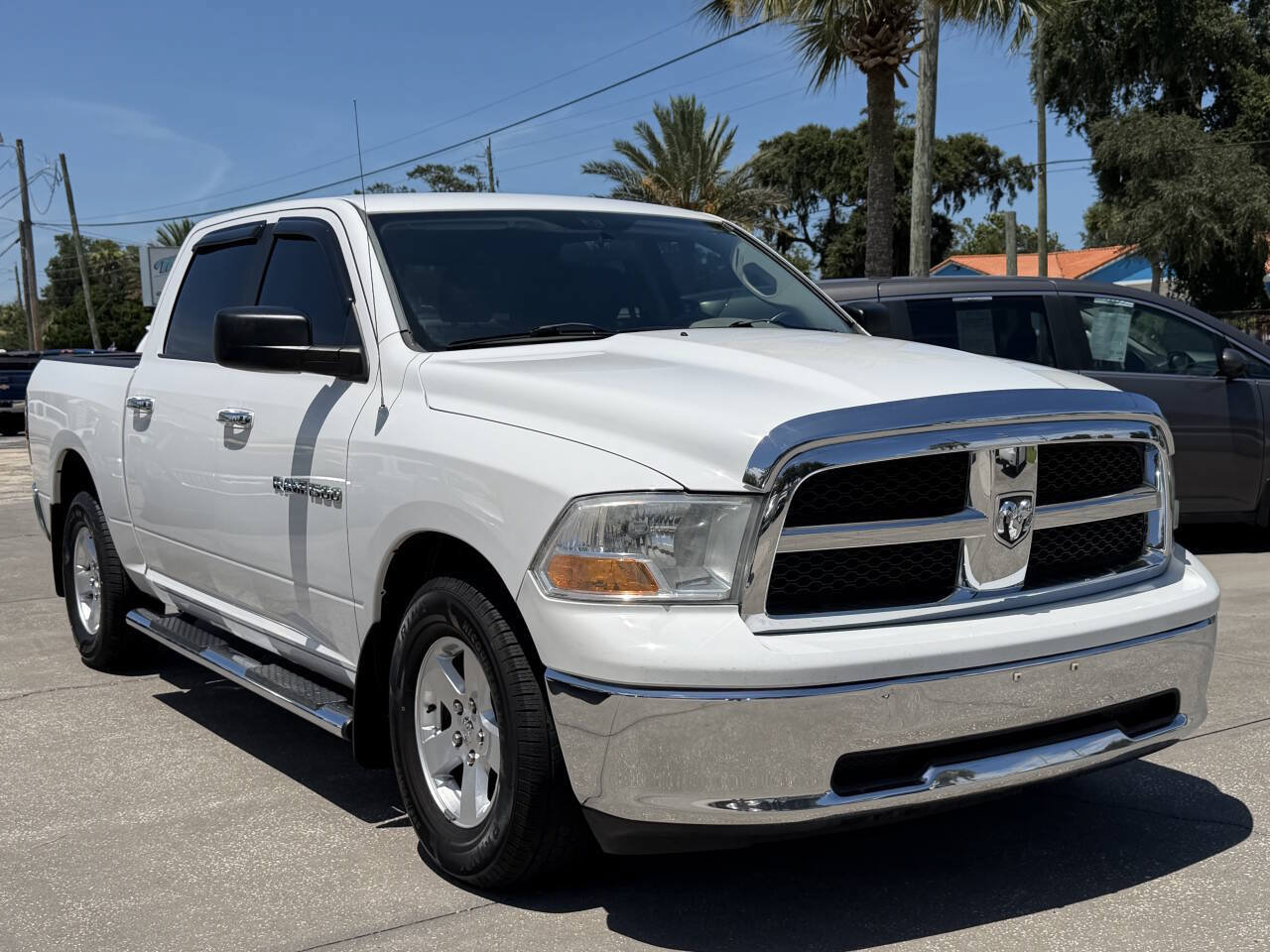 Used 2011 RAM 1500 Classic SLT w/ Remote Start & Security Group RWD image 2