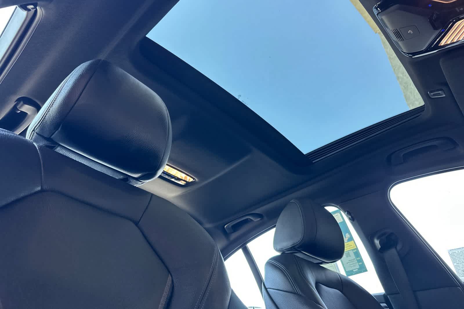 Used 2018 BMW 530e RWD image 15