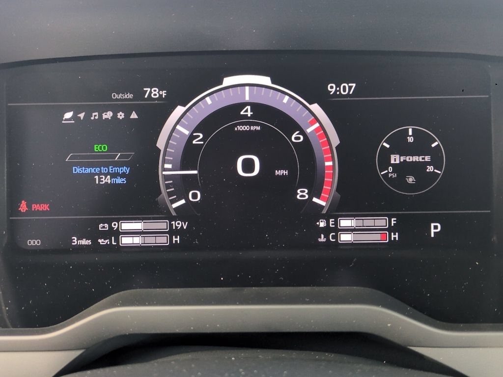 New 2026 Toyota Tundra Limited AWD/4WD image 20