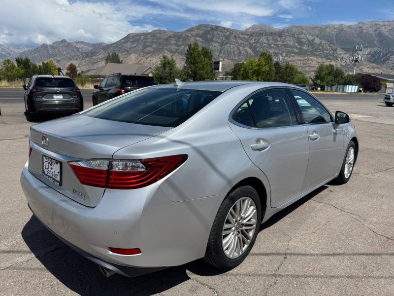 Used 2014 Lexus ES 350 w/ Premium Package FWD image 5