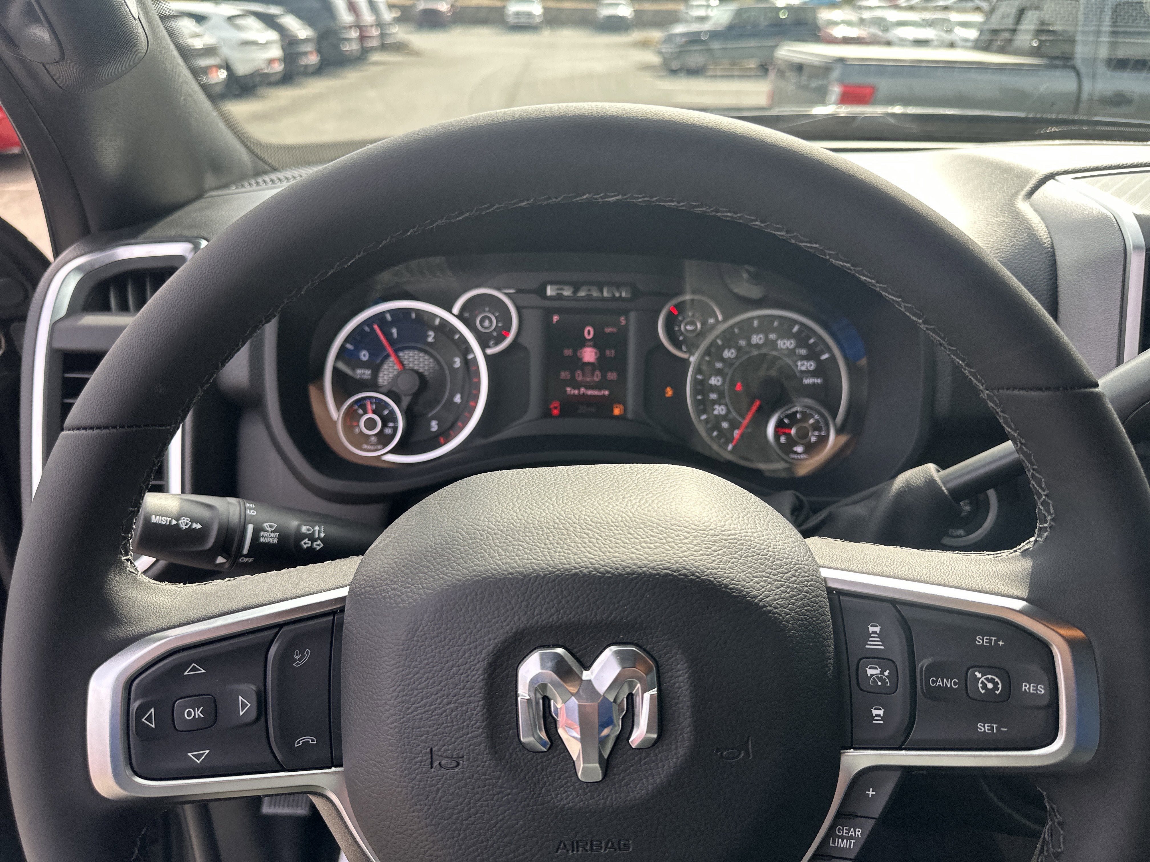 New 2026 RAM 2500 Big Horn AWD/4WD image 39