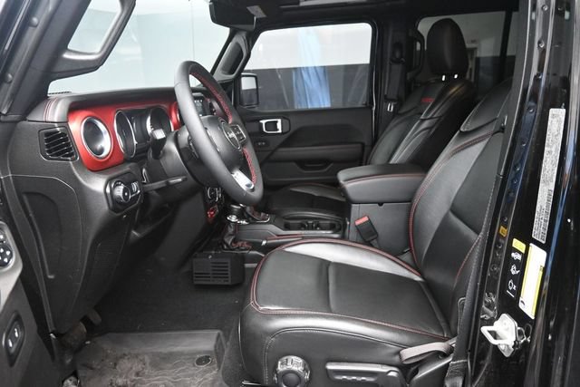 Used 2023 Jeep Wrangler Unlimited Rubicon AWD/4WD image 13