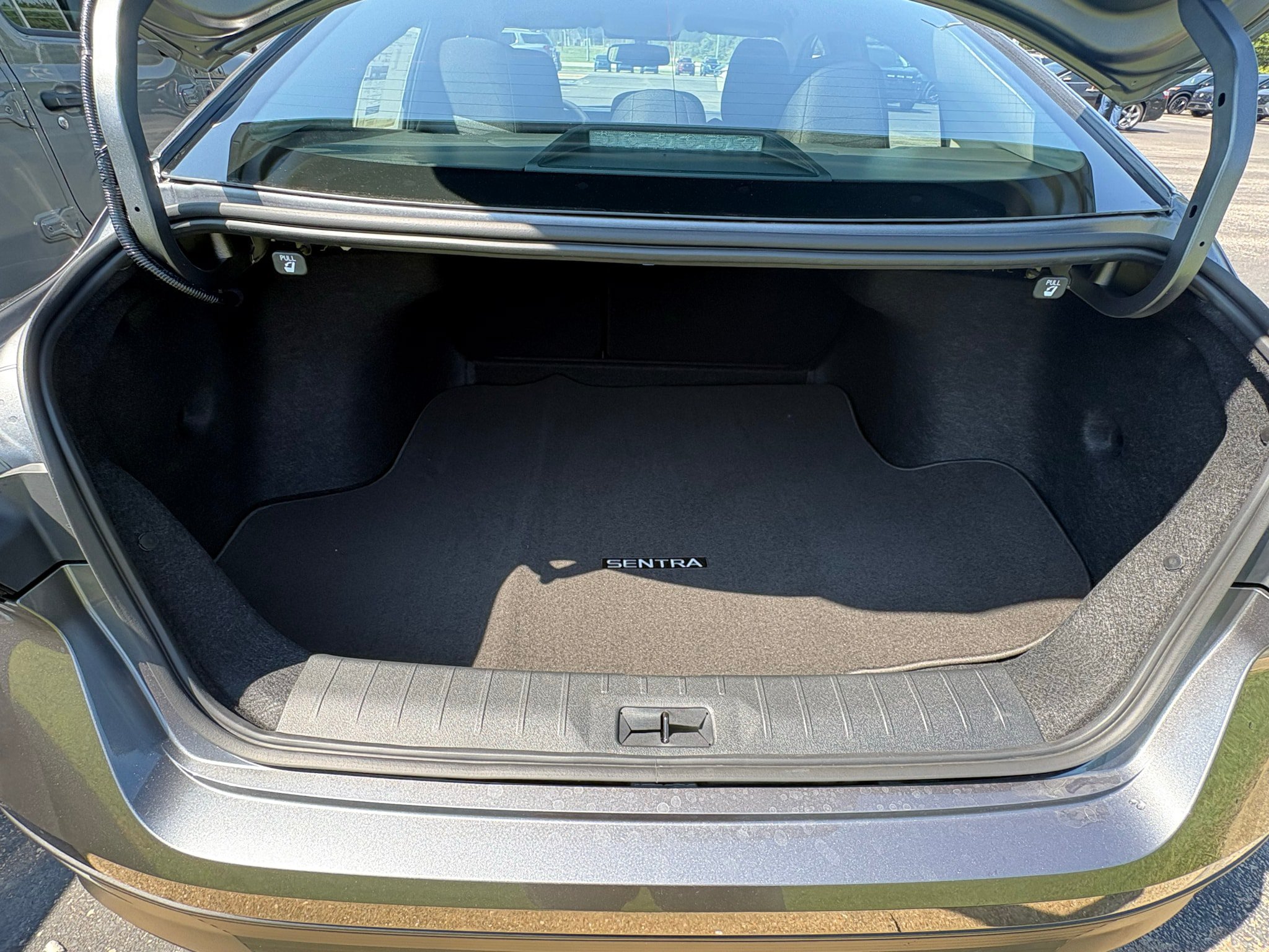New 2027 Nissan Sentra SV w/ SV Convenience Package FWD image 26