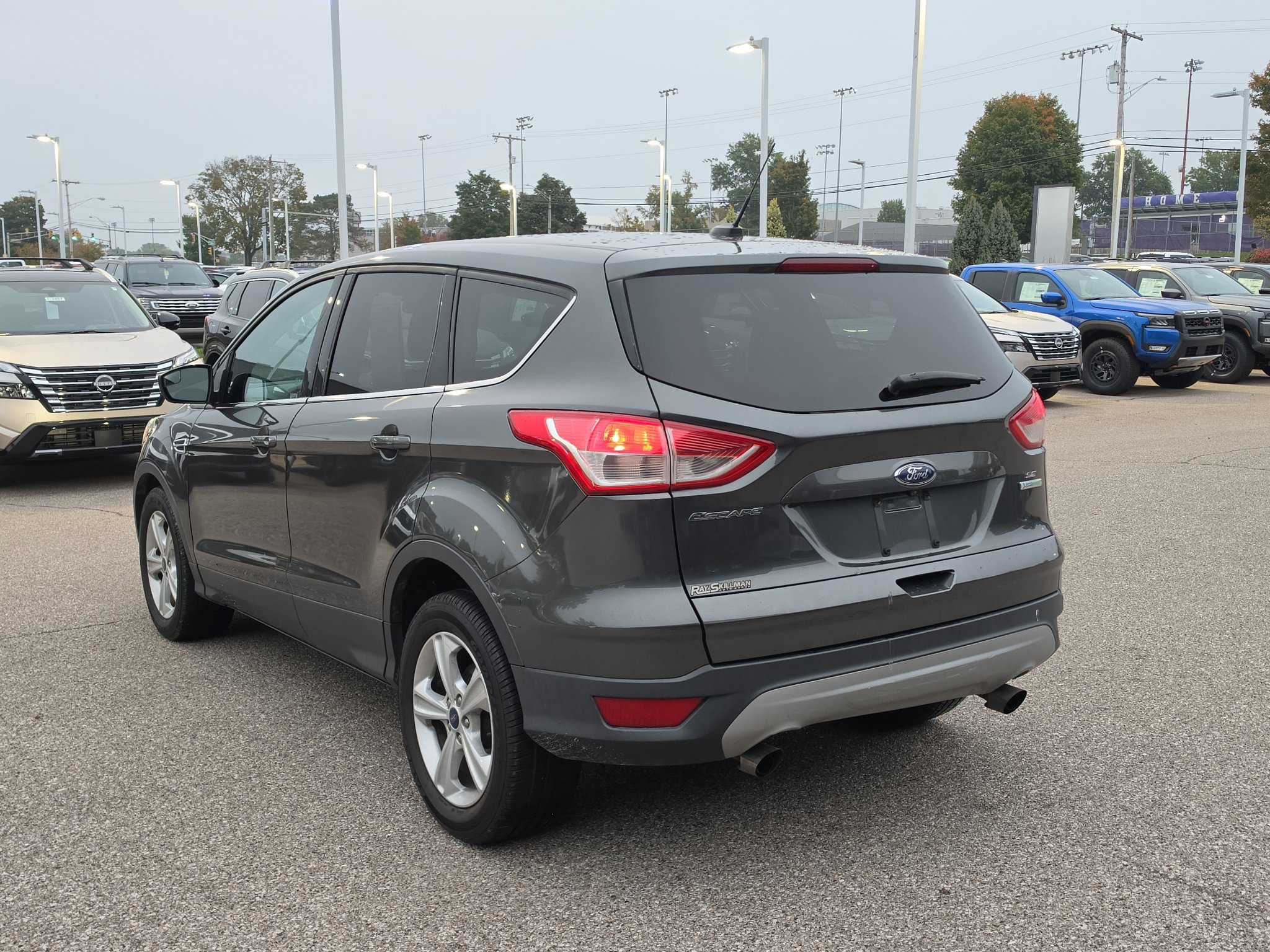 Used 2016 Ford Escape SE FWD image 5