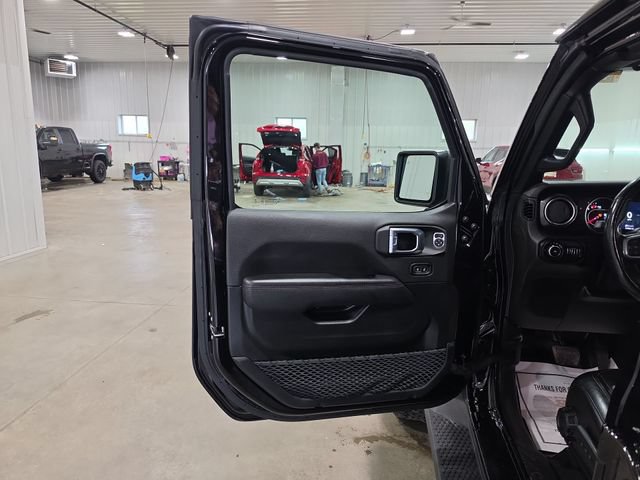 Used 2021 Jeep Wrangler Unlimited Rubicon AWD/4WD image 21