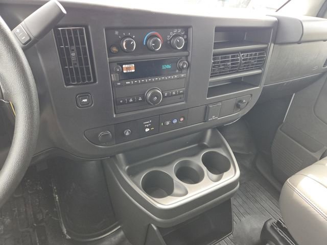 New 2025 GMC Savana 3500 Extended w/ Driver Convenience Package RWD image 30