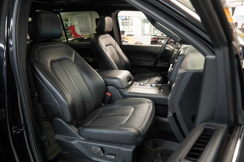 Used 2021 Ford Expedition Max Limited image 36