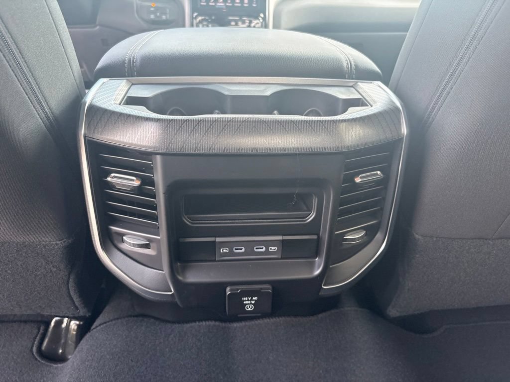 New 2027 RAM 3500 Big Horn AWD/4WD image 34