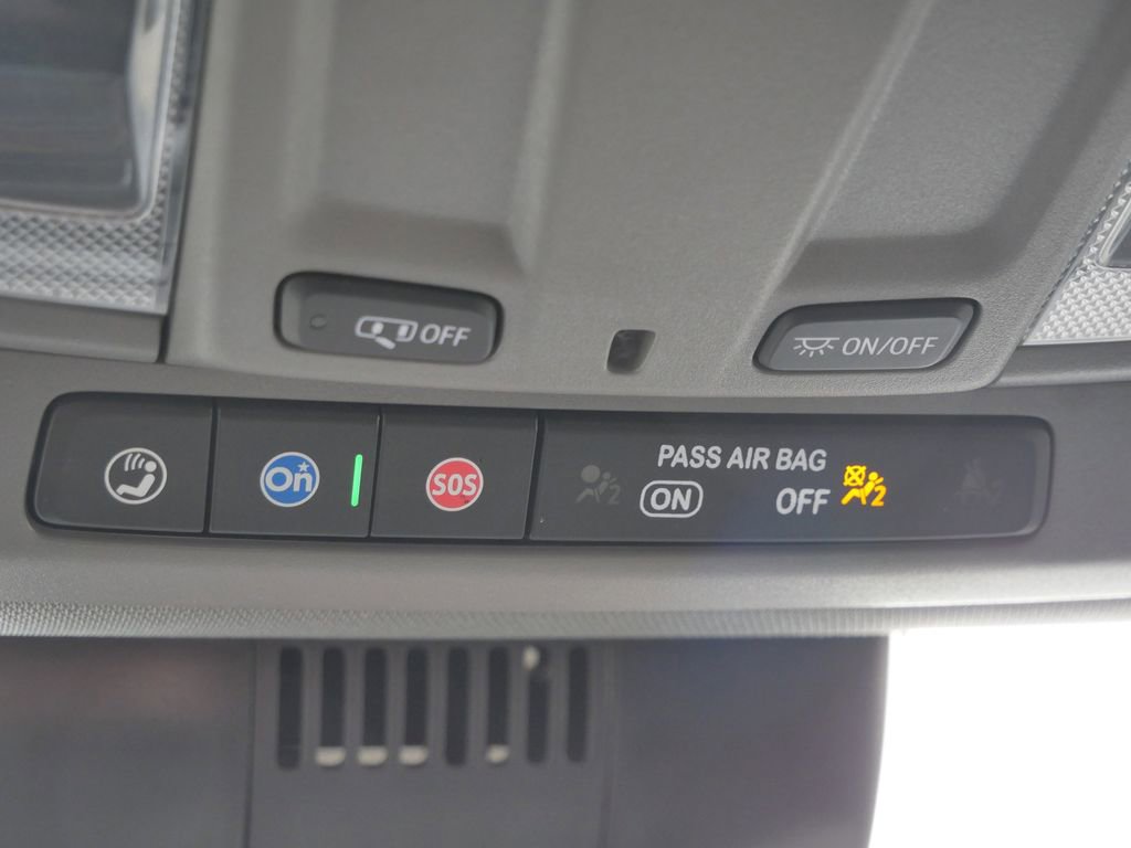 Used 2024 GMC Sierra 1500 Elevation image 48