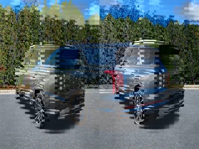 Used 2023 Hyundai Palisade Calligraphy image 6