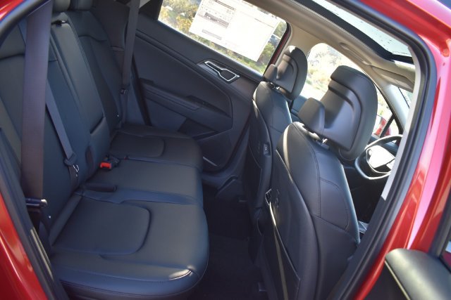 New 2027 Kia Sportage EX FWD image 15