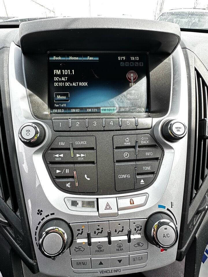 Used 2014 Chevrolet Equinox LT w/ Driver Convenience Package image 16