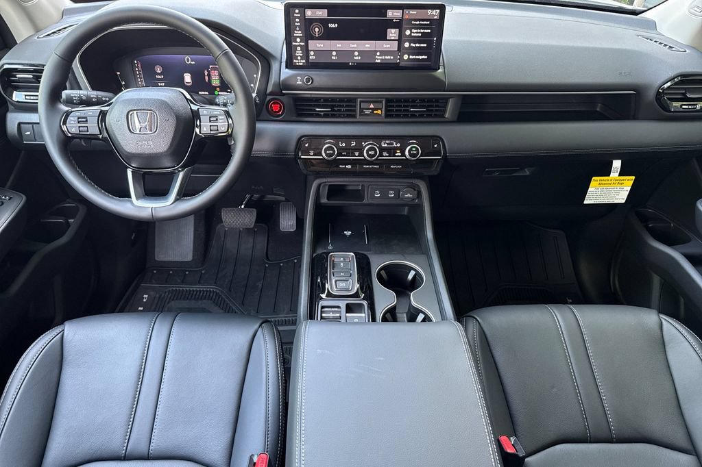 Used 2026 Honda Pilot image 9