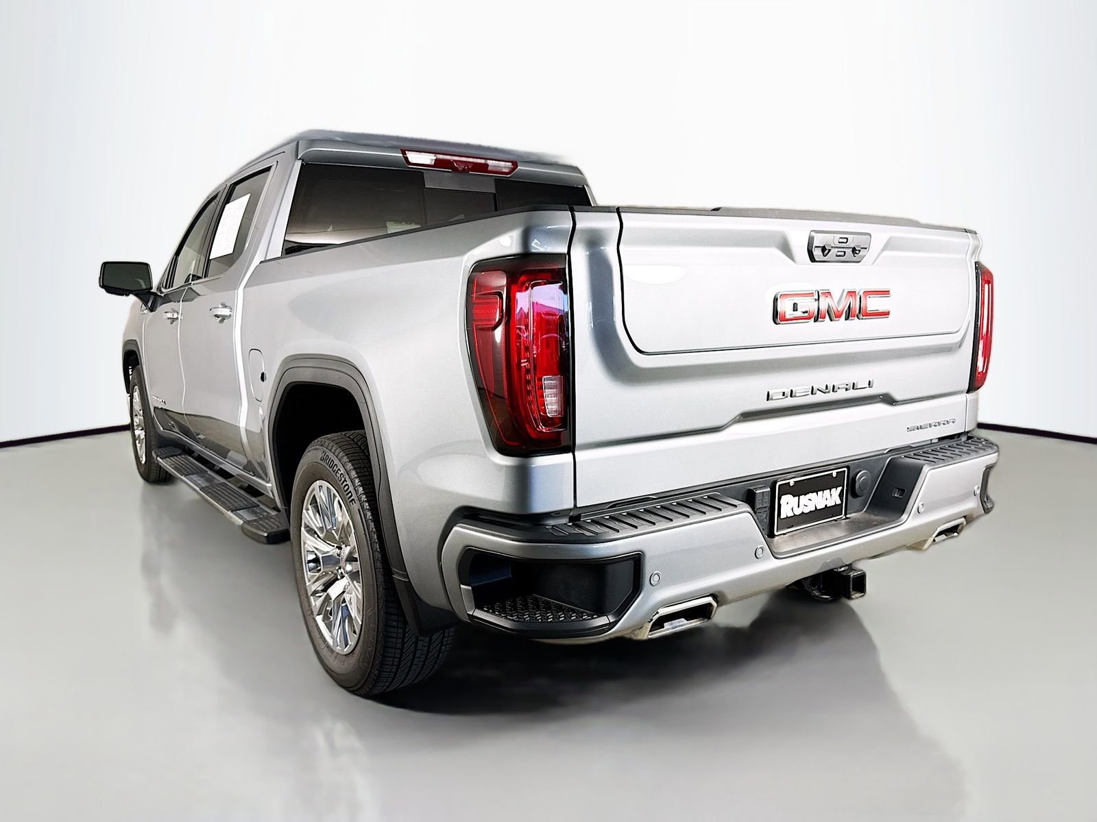 Used 2024 GMC Sierra 1500 Denali w/ Technology Package image 5