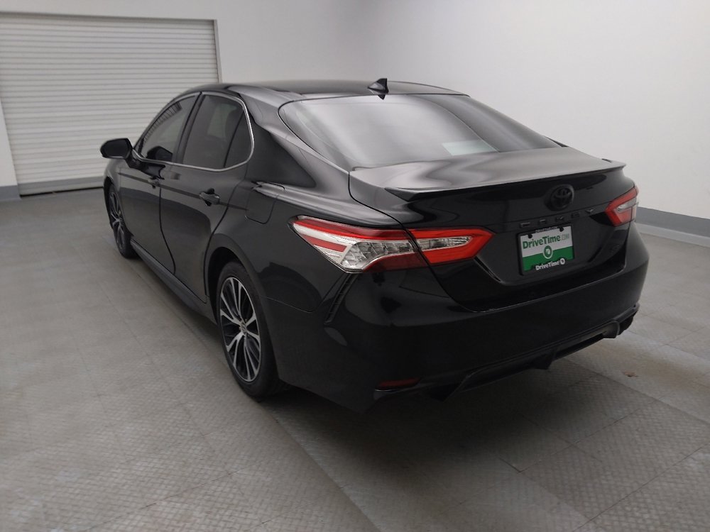 Used 2020 Toyota Camry SE image 5