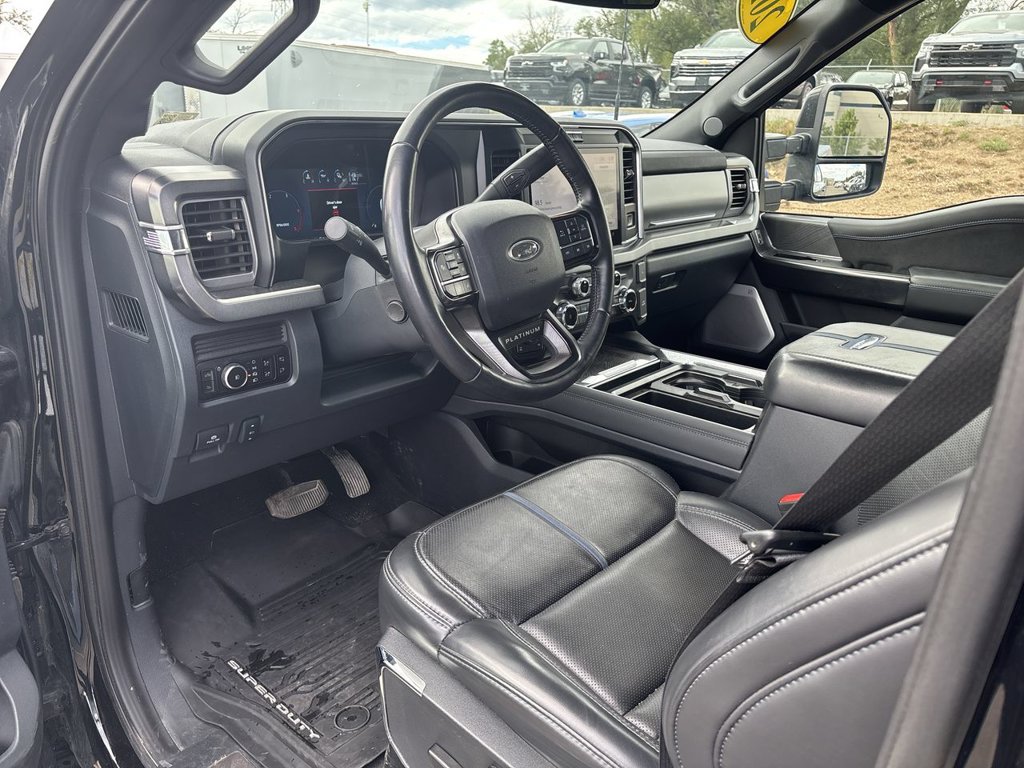 Used 2025 Ford F250 Platinum AWD/4WD image 10